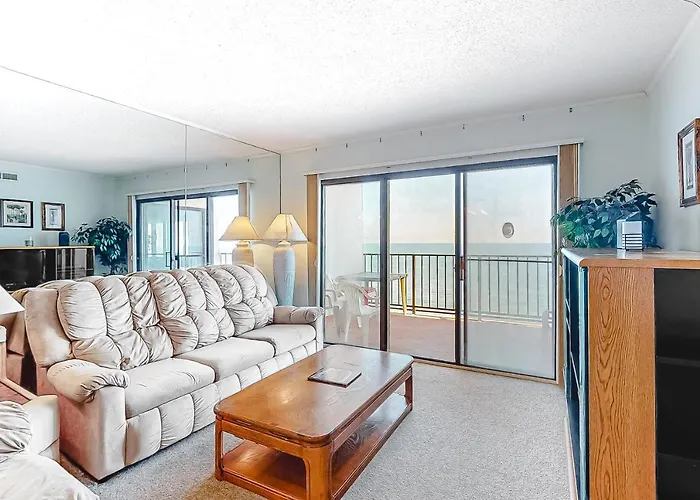 Plaza Ii Apartment