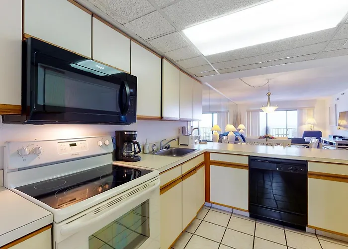 Plaza Ii Apartment *