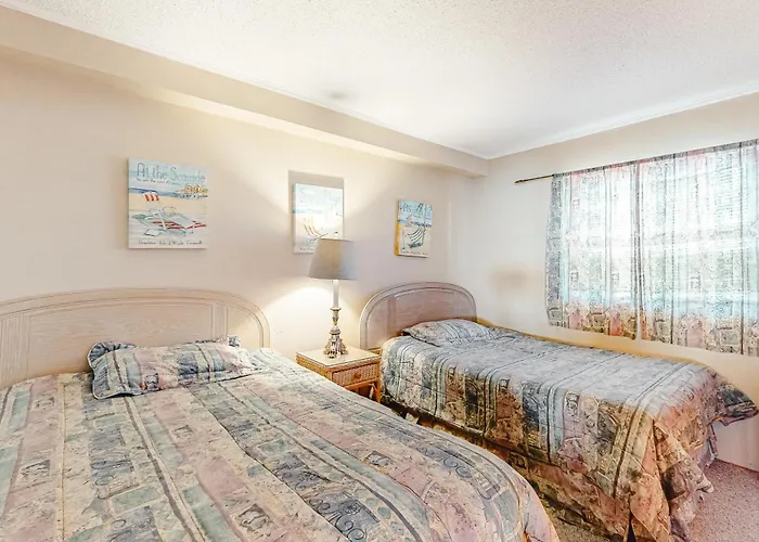 Apartment Plaza Ii *